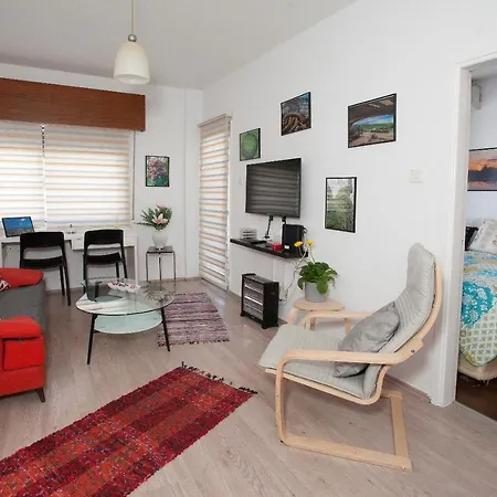 Апартаменты Artemis 3, Beachfront Boutique
